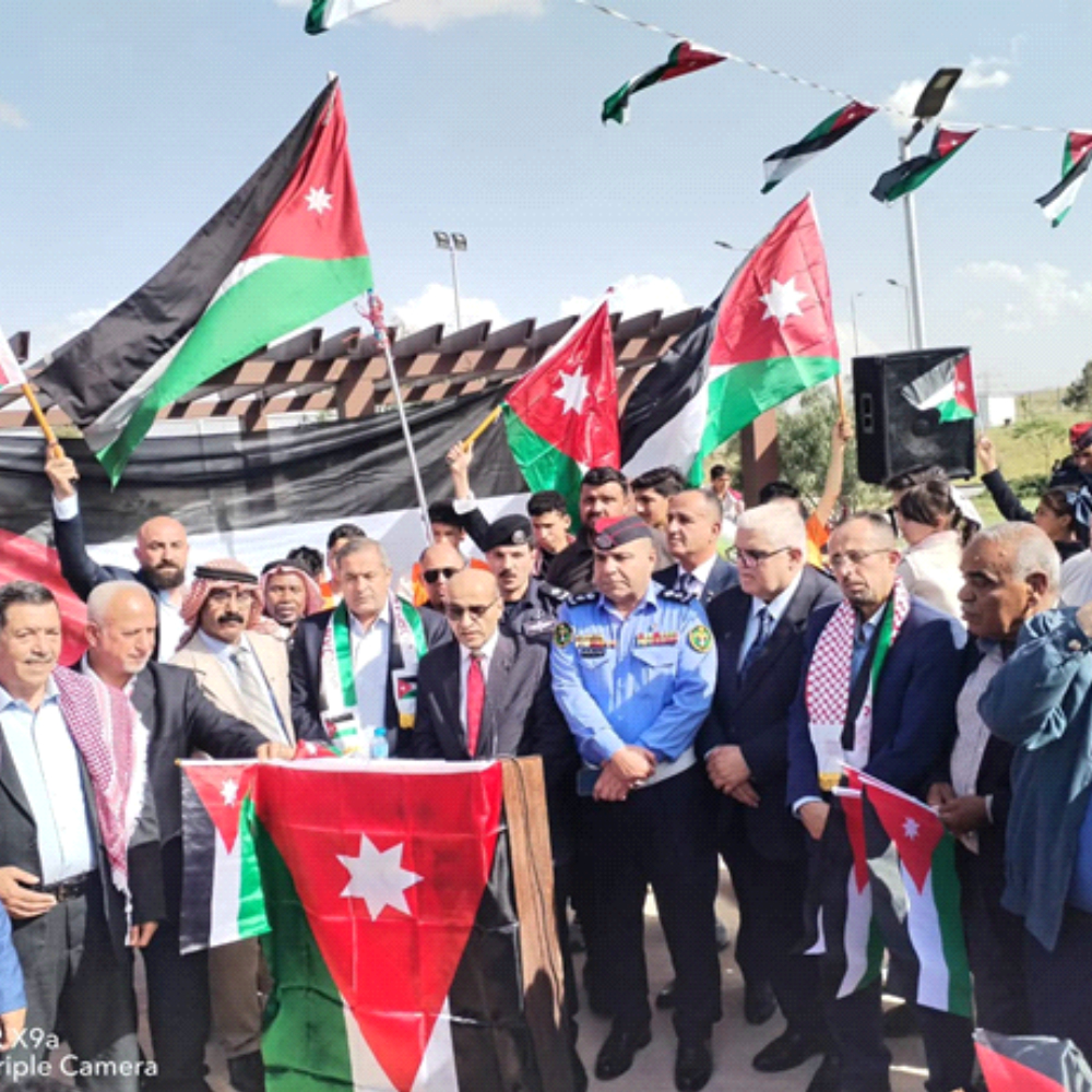 لواء الرصيفة يحتفل بيوم العلم