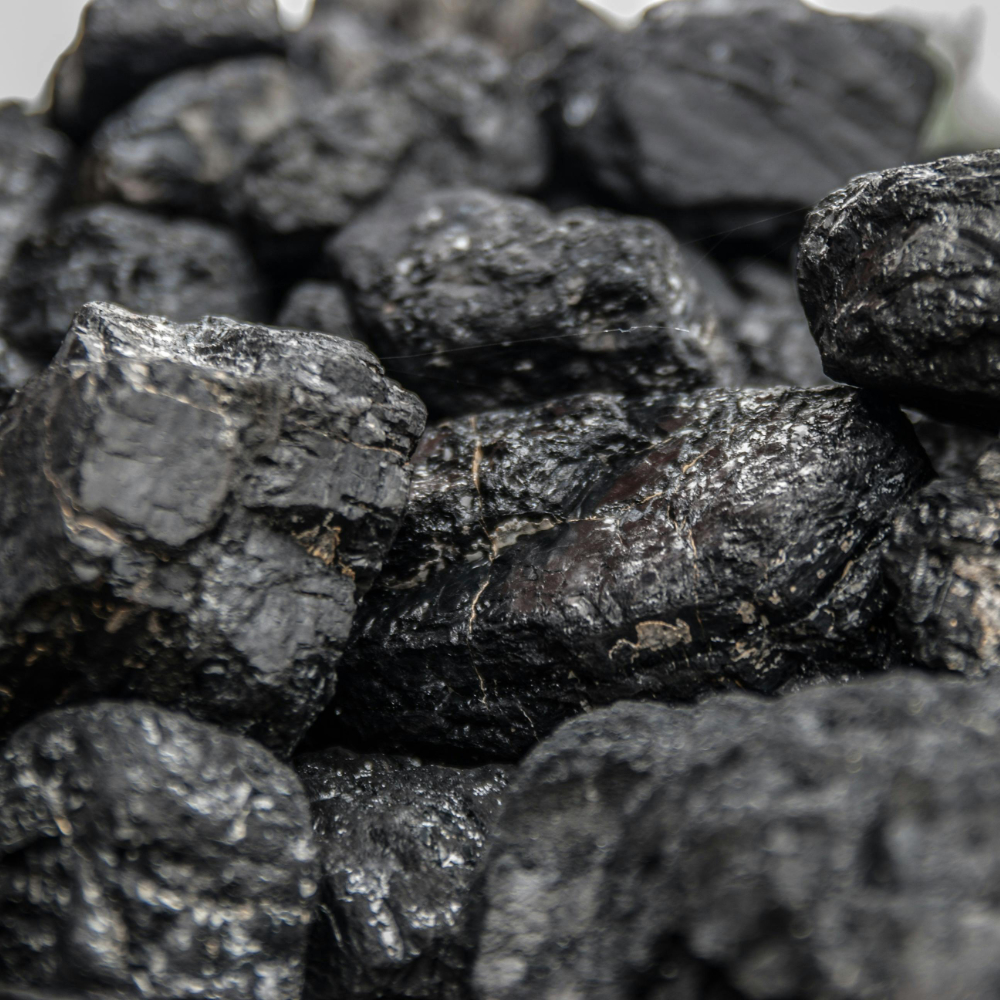 رحلة الوقود من باطن الأرض إلى بيوتنا